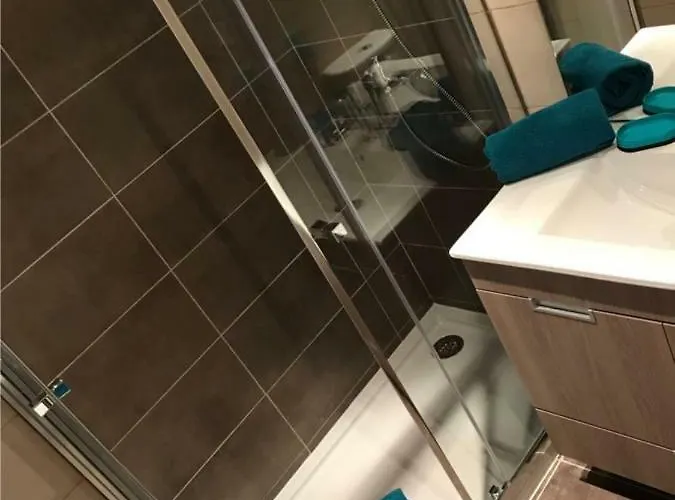 Daire T&t Ocean No Clube Da Rocha. *